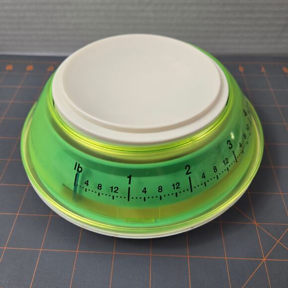 Tupperware Healthy Kitchen Basics Scale 4.5 pound 2 kilograms 1000 grams - Picture 5 of 13